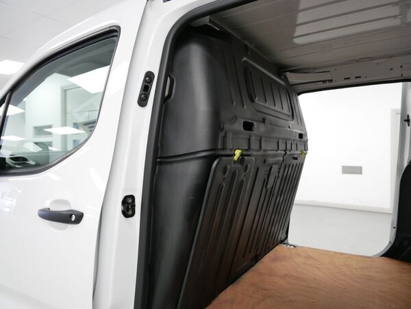 Used Vauxhall Combo 2021 for sale - 75631043: Photo 27