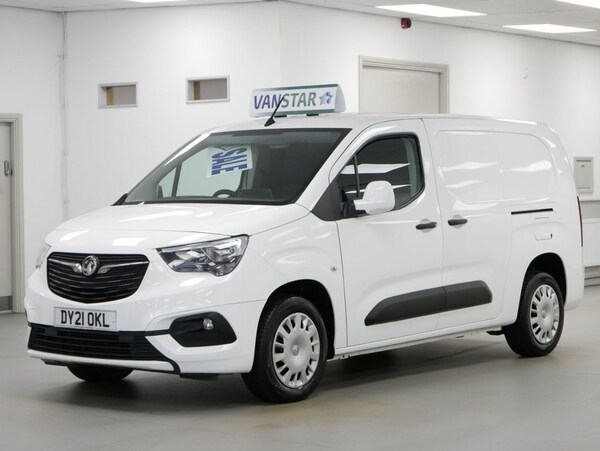 Used Vauxhall Combo 2021 for sale - 75631043: Photo 2