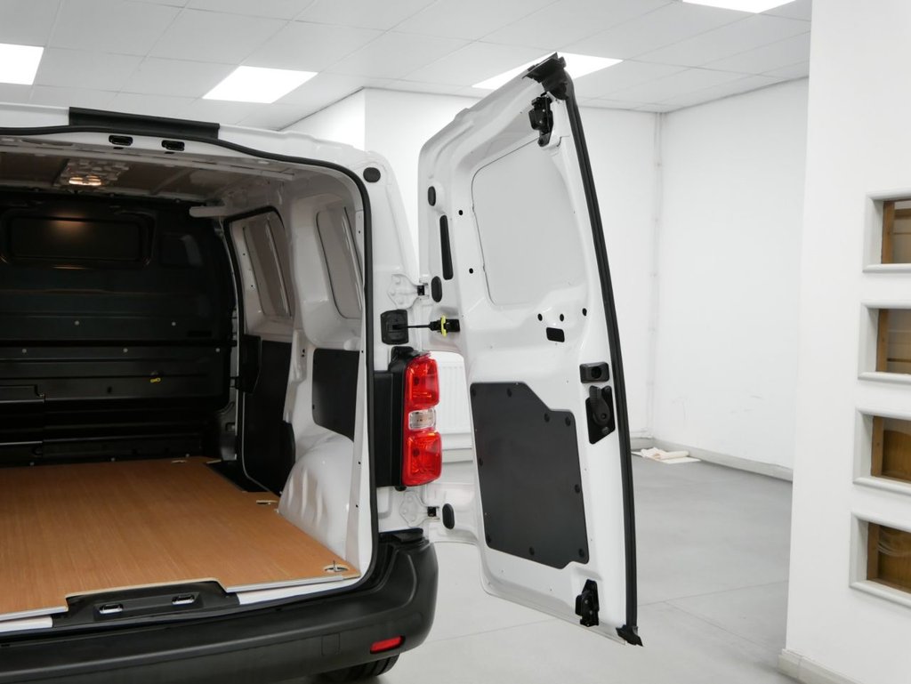 Used Citroen Dispatch 2023 for sale - 76962125: Photo 31