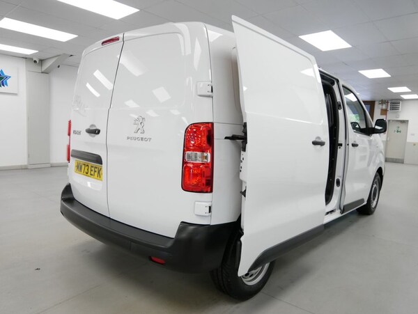 Used Peugeot Expert 2023 for sale - 74974310: Photo 30