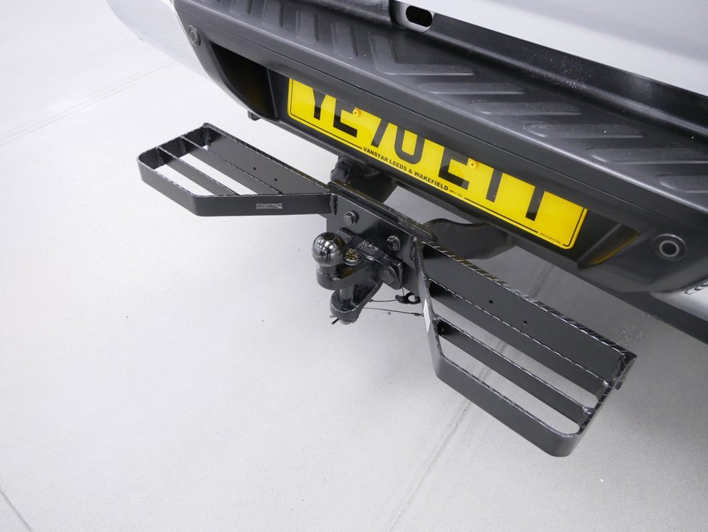 Used Nissan Navara 2020 for sale - 77080378: Photo 30