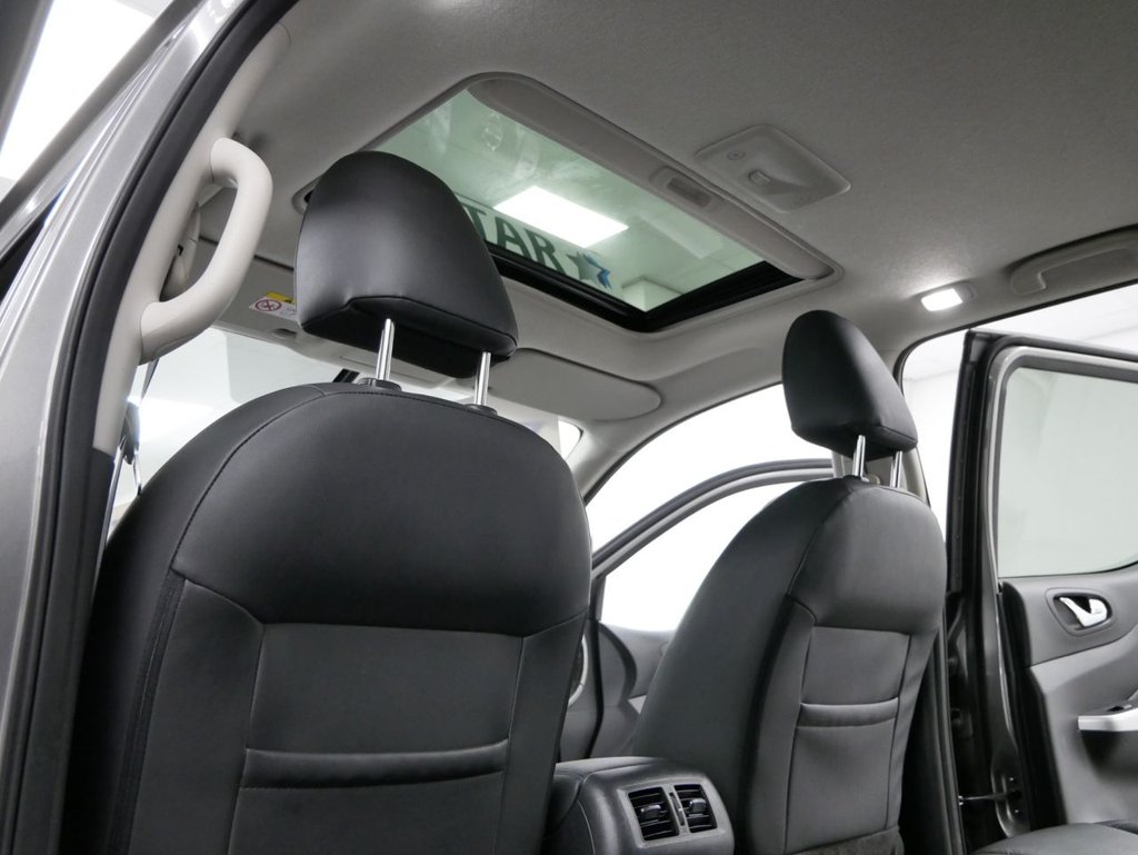 Used Nissan Navara 2021 for sale - 76783368: Photo 36