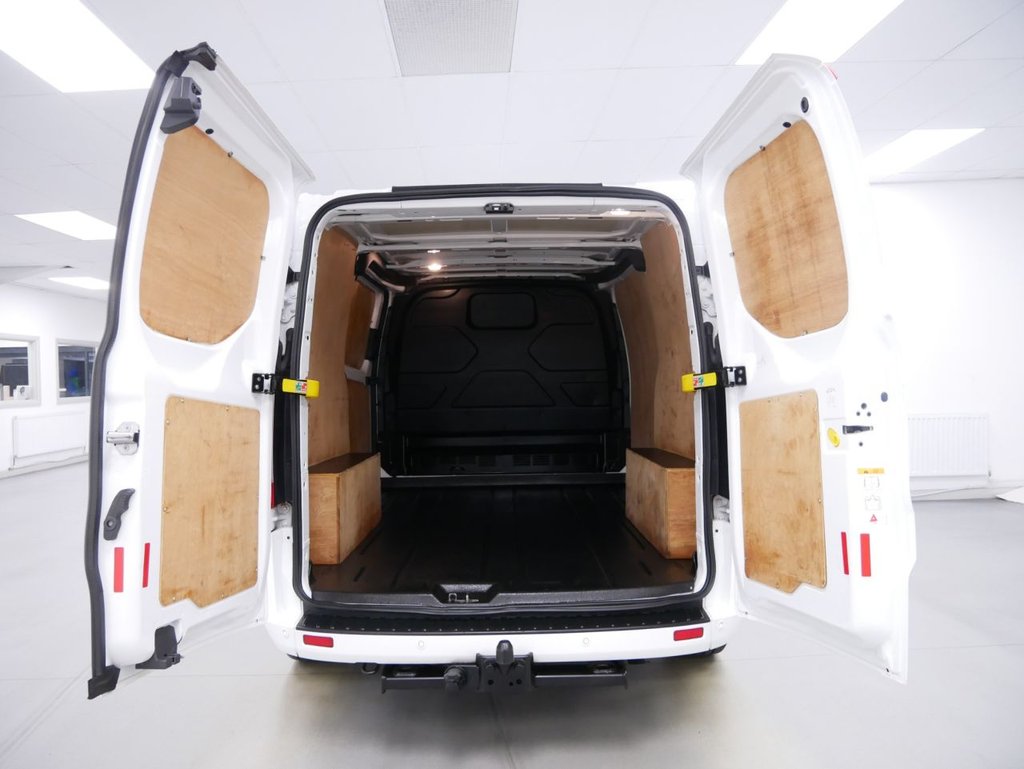 Used Ford Transit Custom 2018 for sale - 77065015: Photo 4