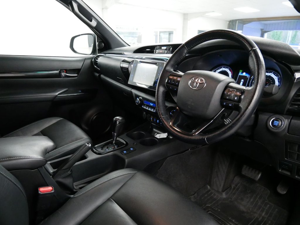 Used Toyota Hilux 2019 for sale - 77121558: Photo 16