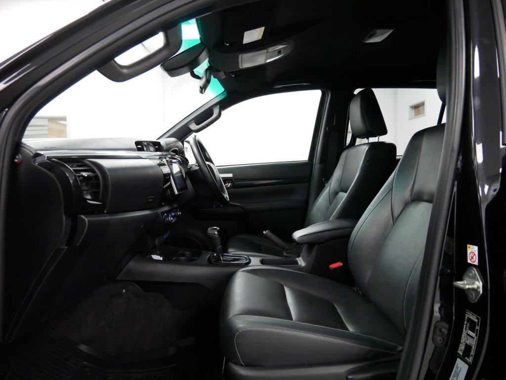 Used Toyota Hilux 2019 for sale - 77121558: Photo 24
