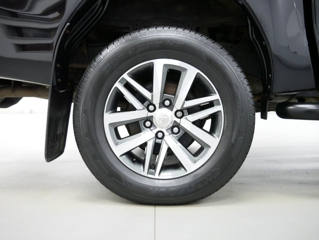 Used Toyota Hilux 2019 for sale - 77121558: Photo 31