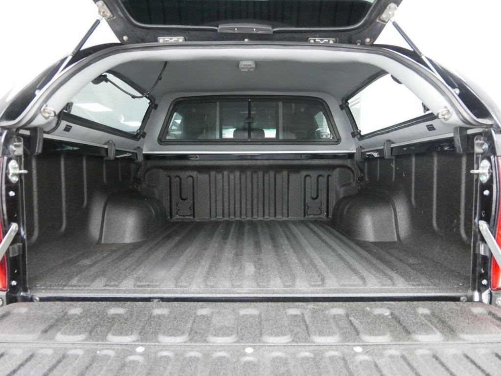 Used Toyota Hilux 2019 for sale - 77121558: Photo 35