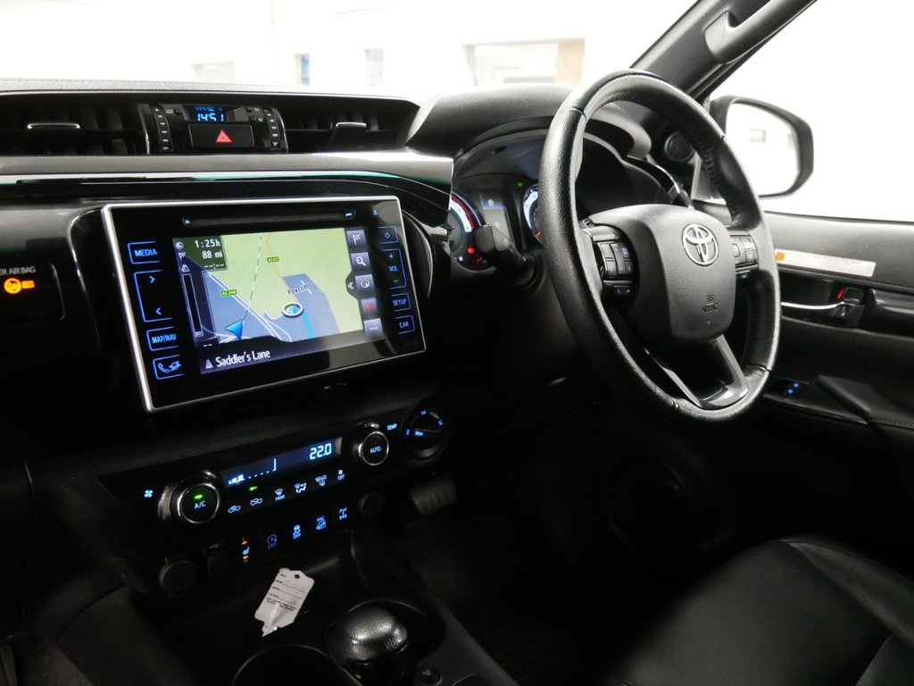 Used Toyota Hilux 2019 for sale - 77121558: Photo 4