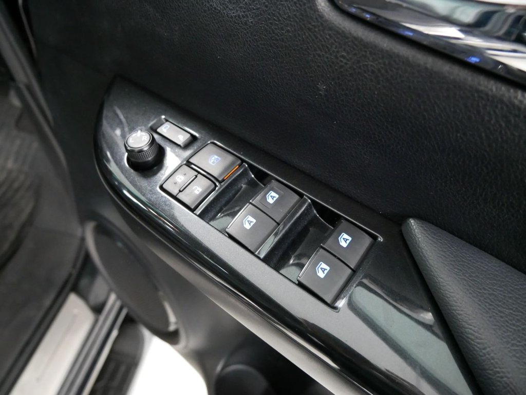 Used Toyota Hilux 2019 for sale - 77121558: Photo 42