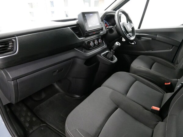 Used Renault Trafic 2022 for sale - 75631110: Photo 19