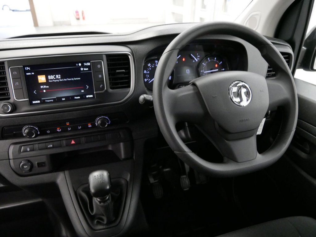 Used Vauxhall Vivaro 2023 for sale - 76303488: Photo 5