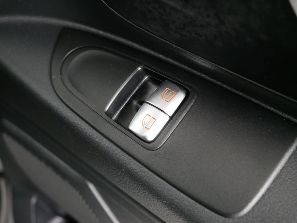 Used Mercedes-Benz Vito 2018 for sale - 76514577: Photo 30