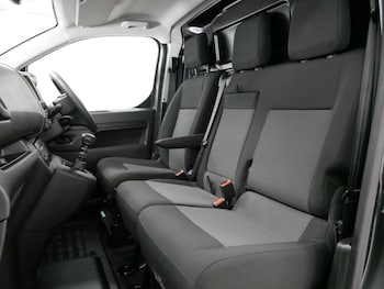 Used Peugeot Expert 2023 for sale - 76745047: Photo