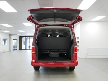 Used Volkswagen Transporter Shuttle 2019 for sale - 78792928: Photo