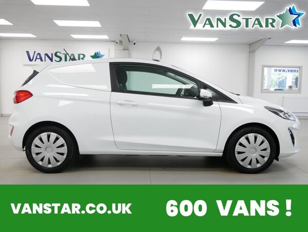 Used Ford Fiesta Van 2020 for sale - 75275835: Photo 1