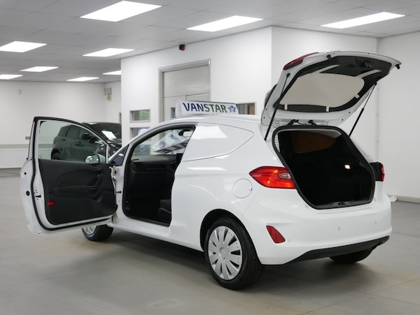 Used Ford Fiesta Van 2020 for sale - 75275835: Photo 22