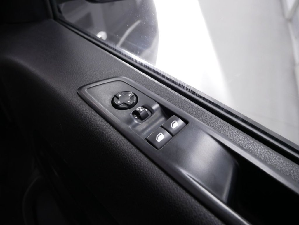 Used Vauxhall Vivaro 2023 for sale - 77092163: Photo 41