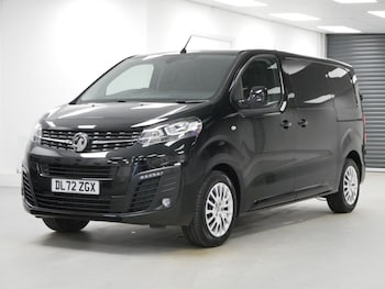 Vauxhall Vivaro feature image