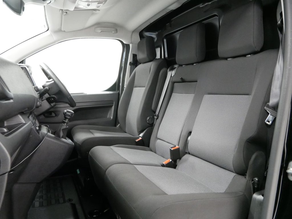 Used Vauxhall Vivaro 2023 for sale - 77835279: Photo 5