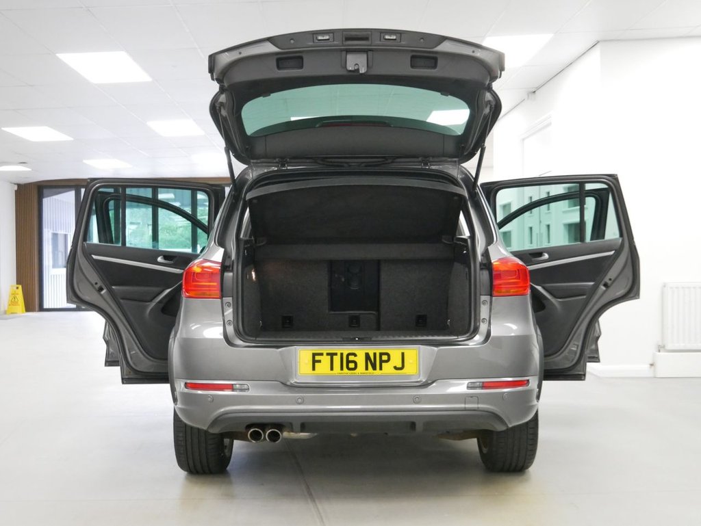 Used Volkswagen Tiguan 2016 for sale - 77594064: Photo 41