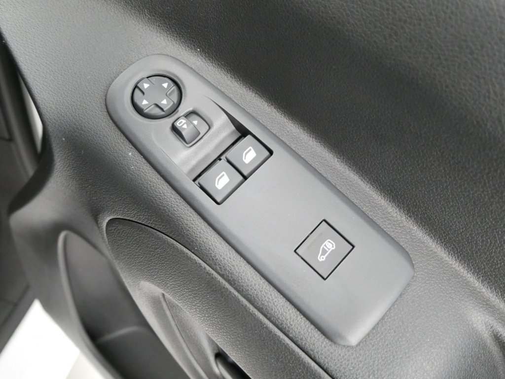 Used Peugeot Partner 2021 for sale - 77849482: Photo 37