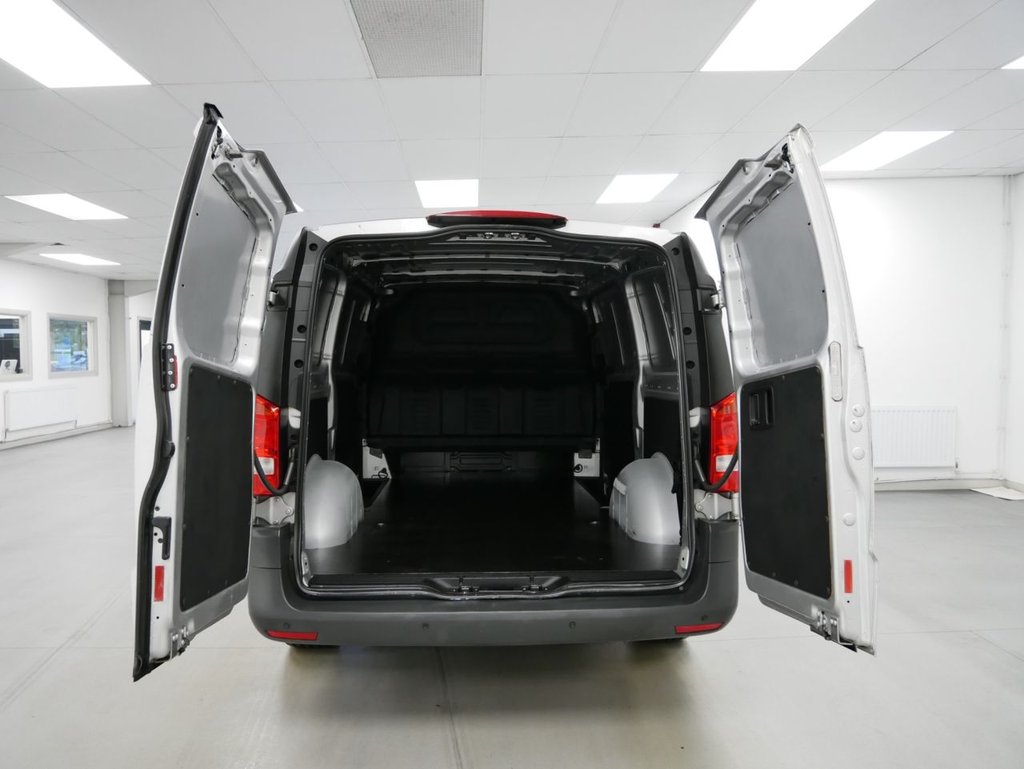 Used Mercedes-Benz Vito 2017 for sale - 76279662: Photo 5