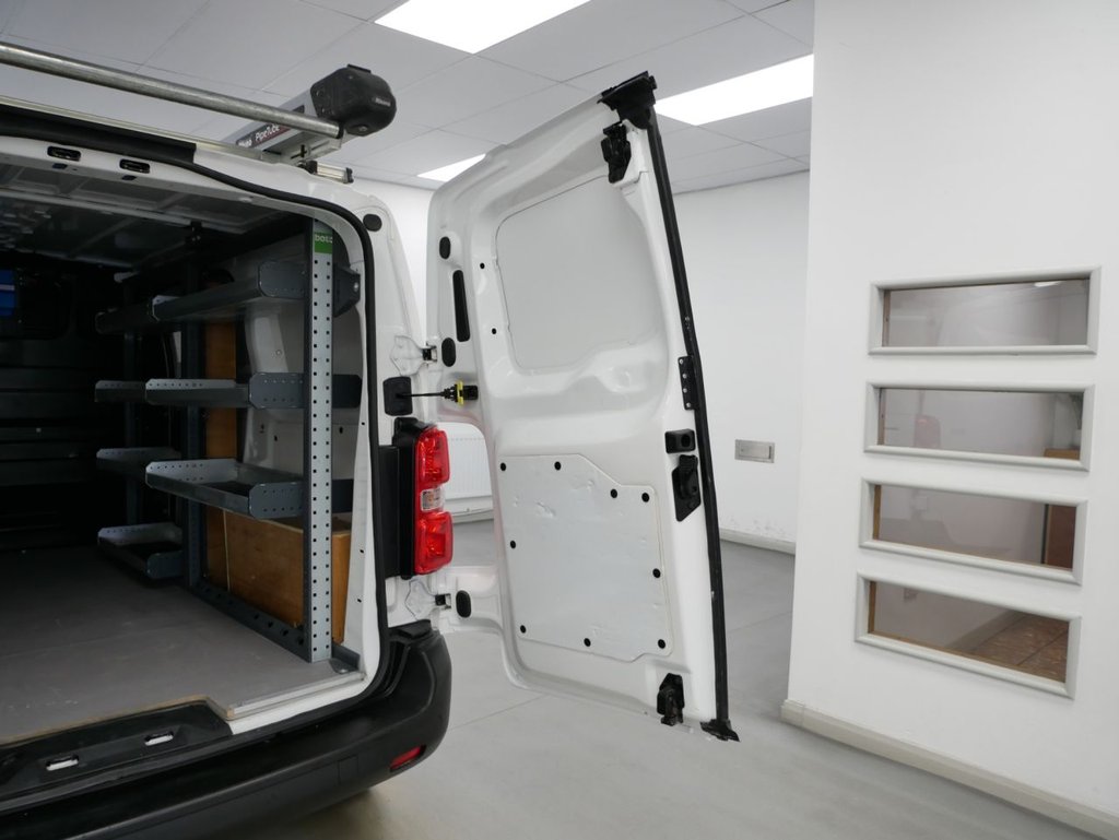 Used Vauxhall Vivaro 2022 for sale - 76162818: Photo 32