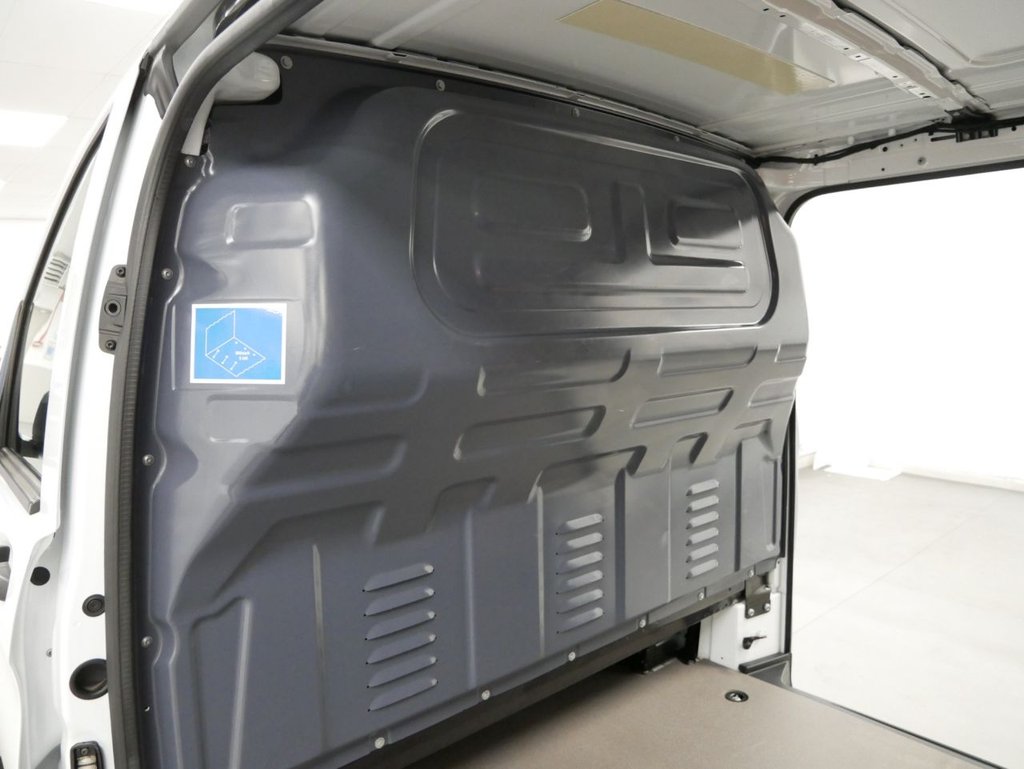 Used Mercedes-Benz Vito 2023 for sale - 77153111: Photo 32