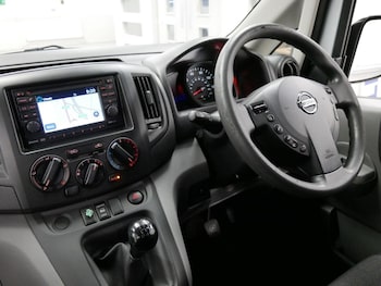 Used Nissan NV200 2017 for sale - 76481881: Photo