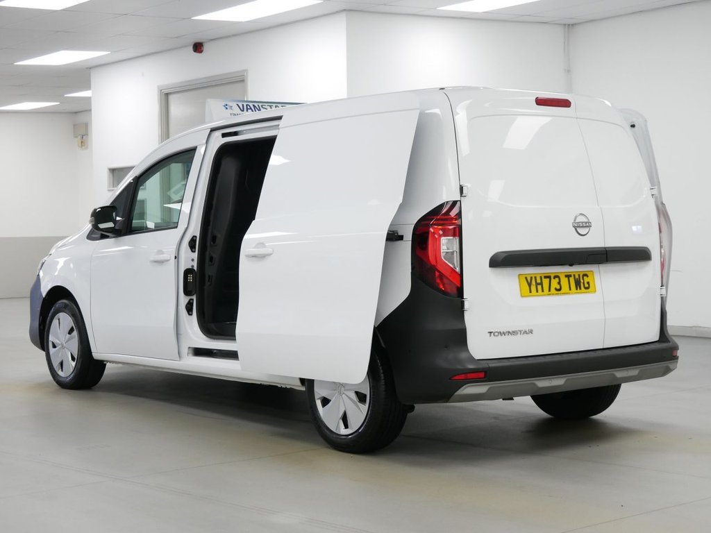 Used Nissan Other 2023 for sale - 76758621: Photo 35