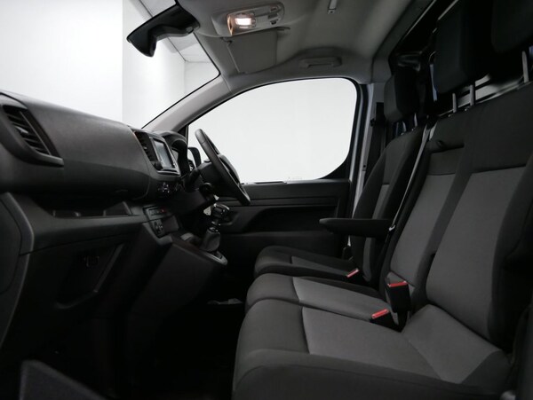 Used Vauxhall Vivaro 2023 for sale - 74257275: Photo 19
