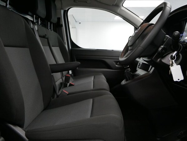 Used Vauxhall Vivaro 2023 for sale - 74257275: Photo 32