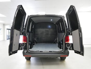 Used Volkswagen Transporter 2024 for sale - 78919215: Photo