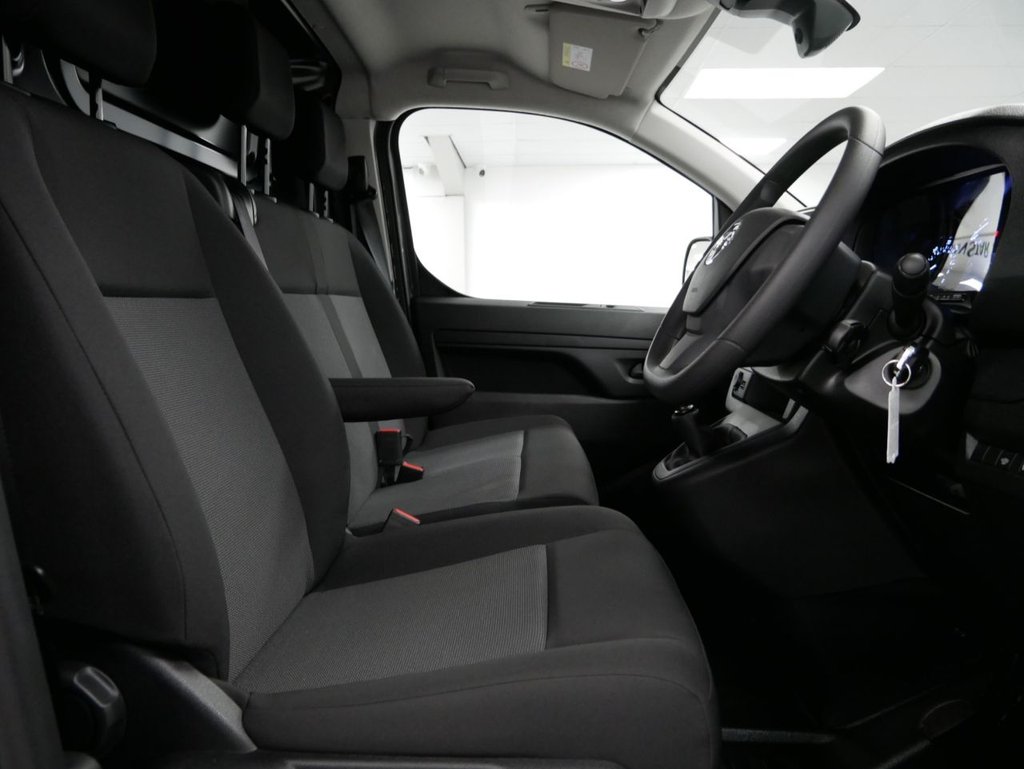 Used Vauxhall Vivaro 2023 for sale - 77457529: Photo 28