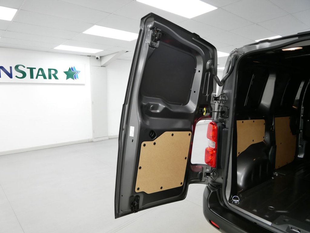 Used Vauxhall Vivaro 2023 for sale - 77457529: Photo 32