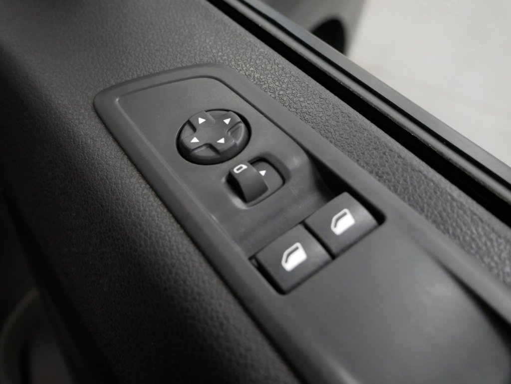 Used Vauxhall Vivaro 2023 for sale - 77457529: Photo 40