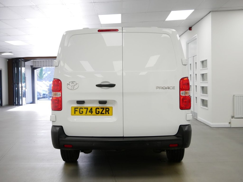 Used Toyota ProAce 2024 for sale - 77936336: Photo 16