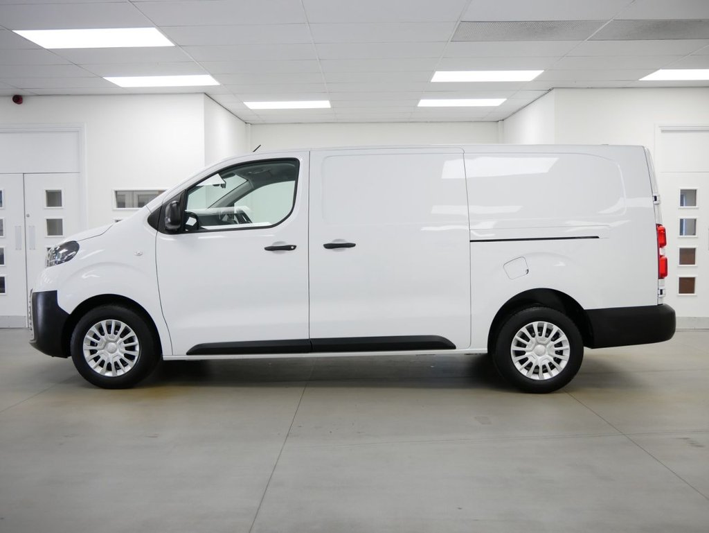 Used Toyota ProAce 2024 for sale - 77936336: Photo 36