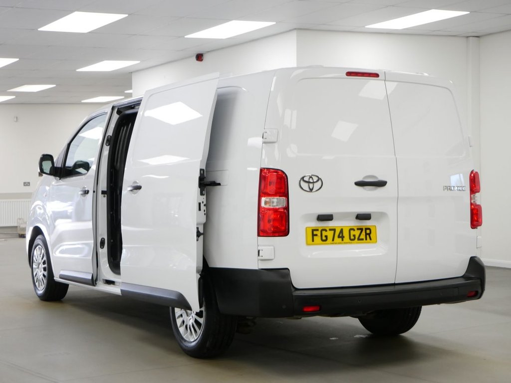 Used Toyota ProAce 2024 for sale - 77936336: Photo 38