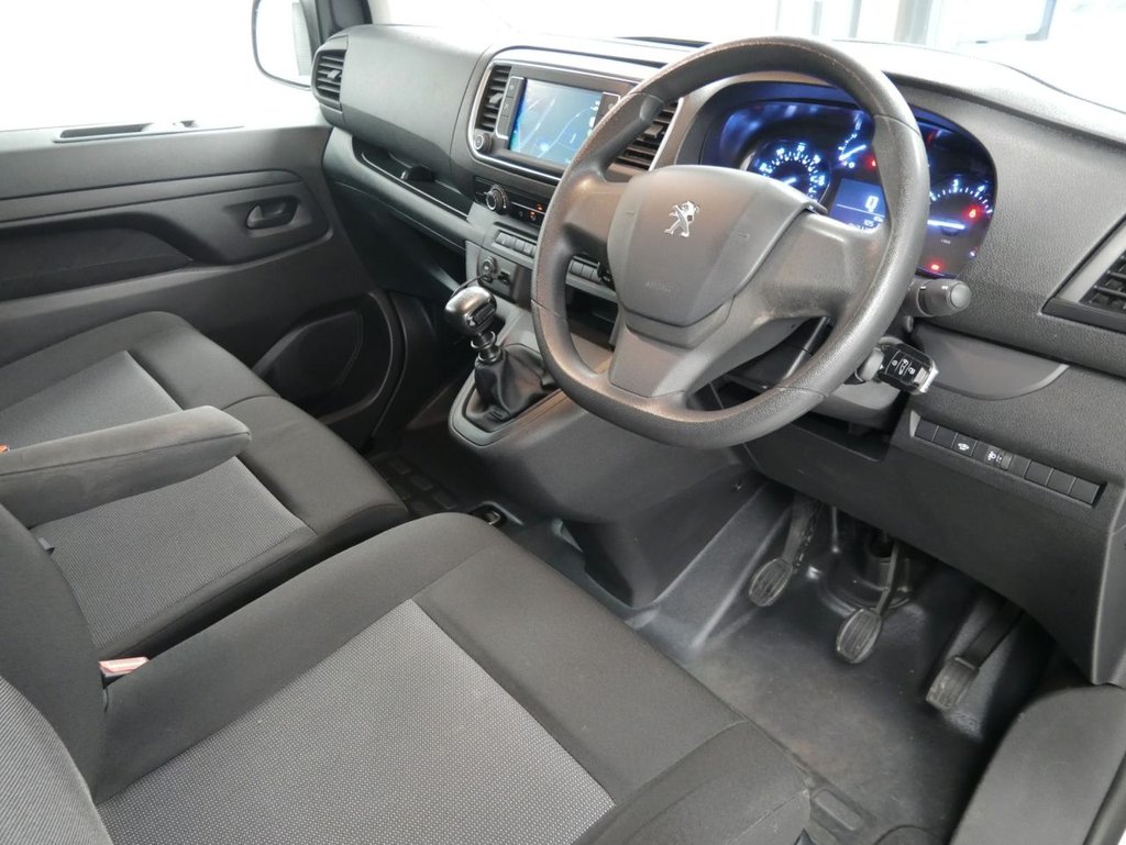 Used Peugeot Expert 2023 for sale - 77250394: Photo 15