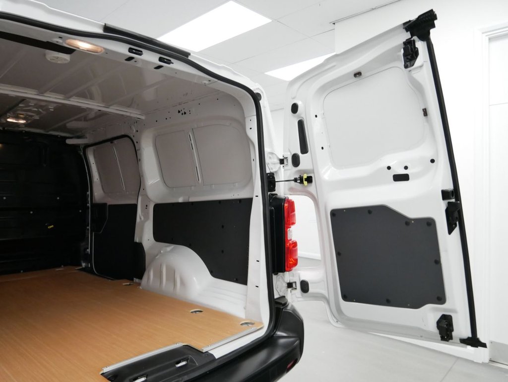 Used Peugeot Expert 2023 for sale - 77250394: Photo 32