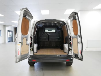 Used Ford Transit Courier 2023 for sale - 79422999: Photo
