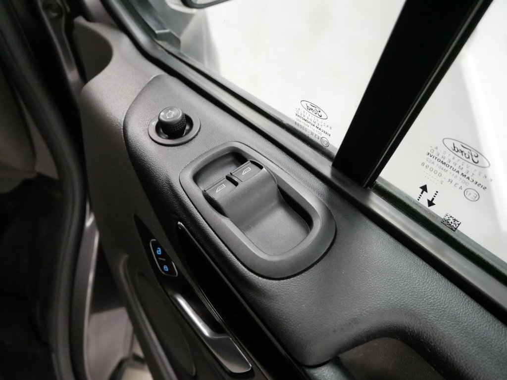 Used Ford Transit Custom 2023 for sale - 78110463: Photo 42
