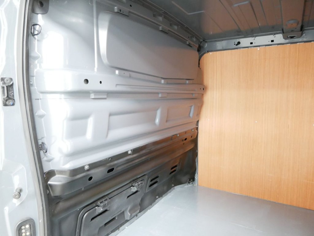 Used Renault Trafic 2022 for sale - 76855123: Photo 29