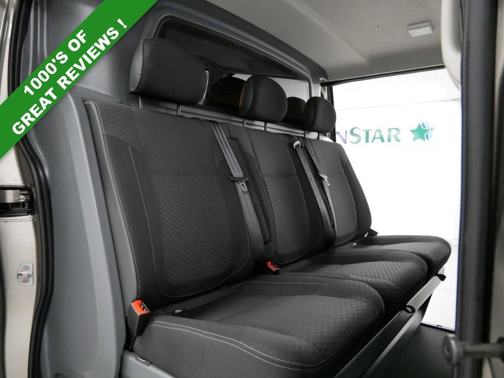Used Vauxhall Vivaro 2017 for sale - 76323200: Photo 16