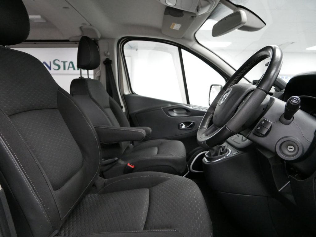 Used Vauxhall Vivaro 2017 for sale - 76323200: Photo 18