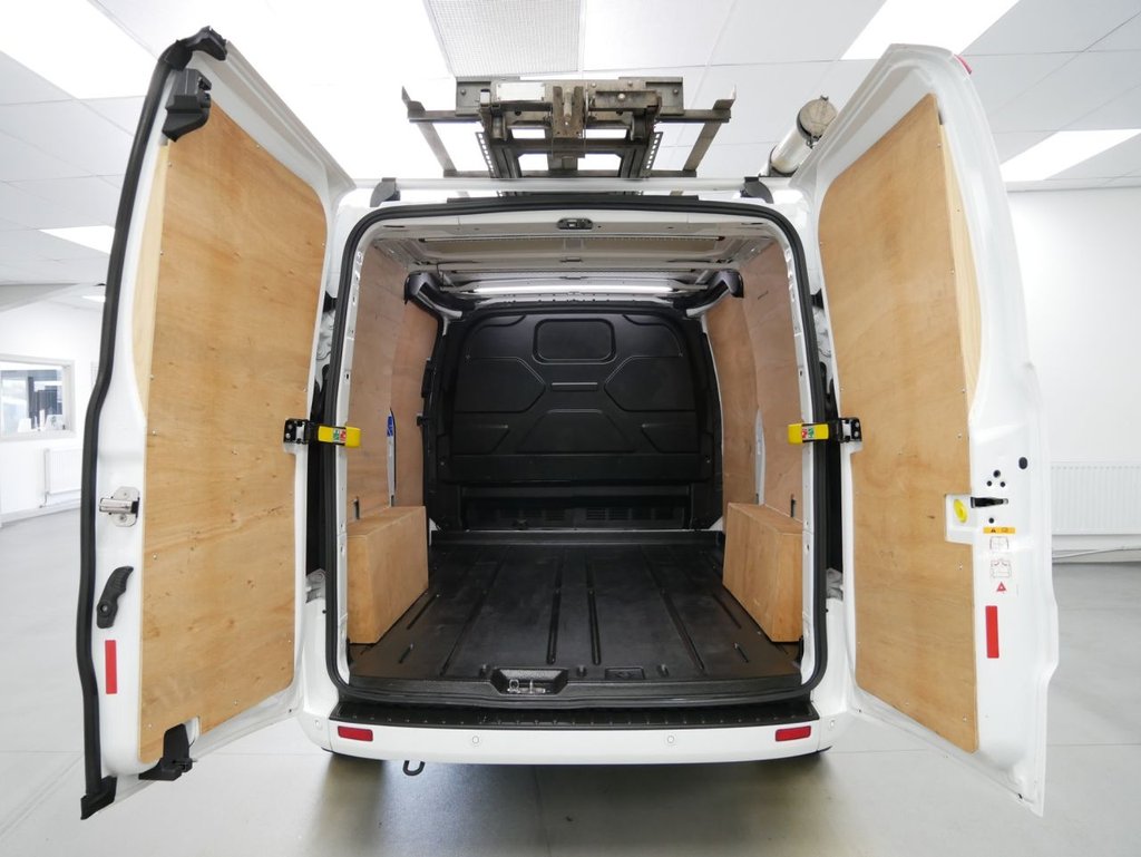 Used Ford Transit Custom 2023 for sale - 76855131: Photo 4