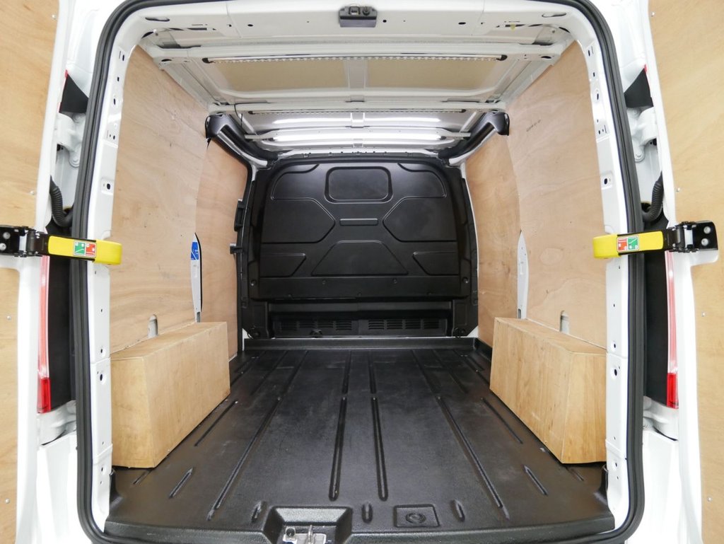Used Ford Transit Custom 2023 for sale - 76855131: Photo 40