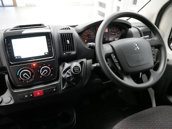 Used Peugeot Boxer 2023 for sale - 76019290: Photo