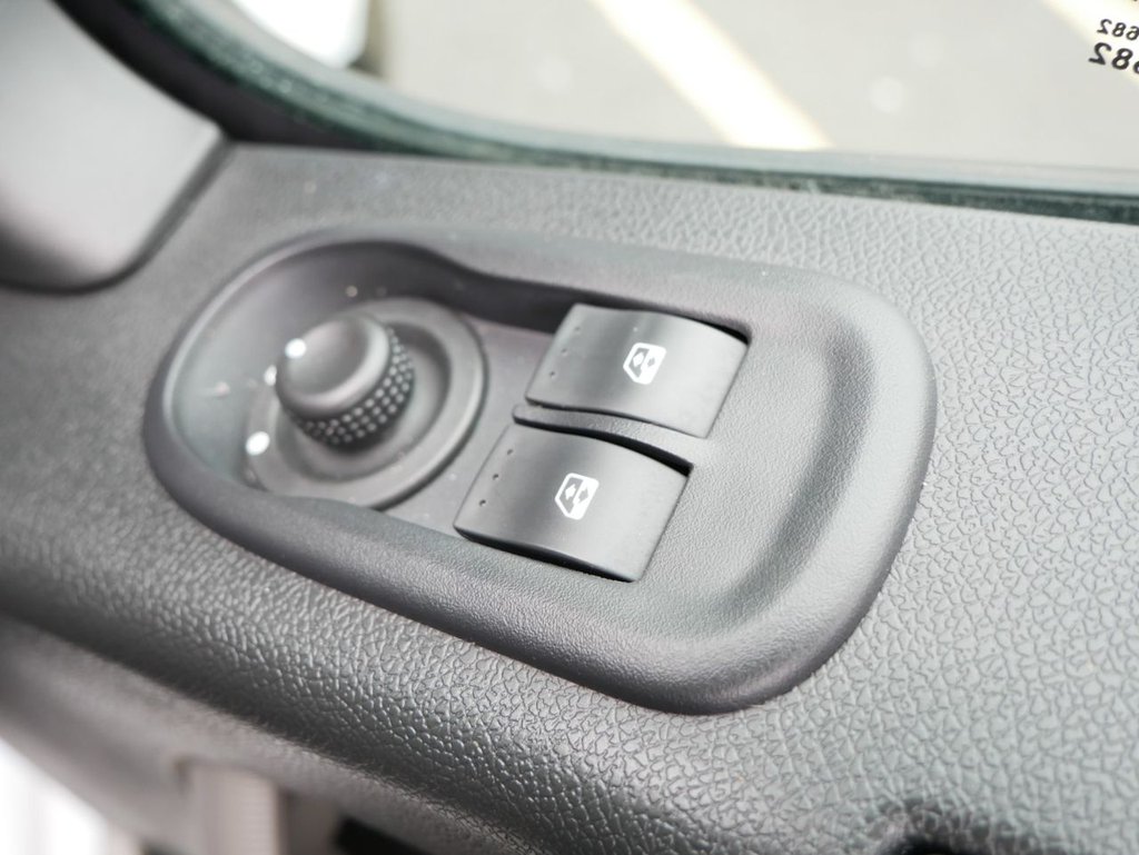 Used Vauxhall Movano 2017 for sale - 76582180: Photo 30